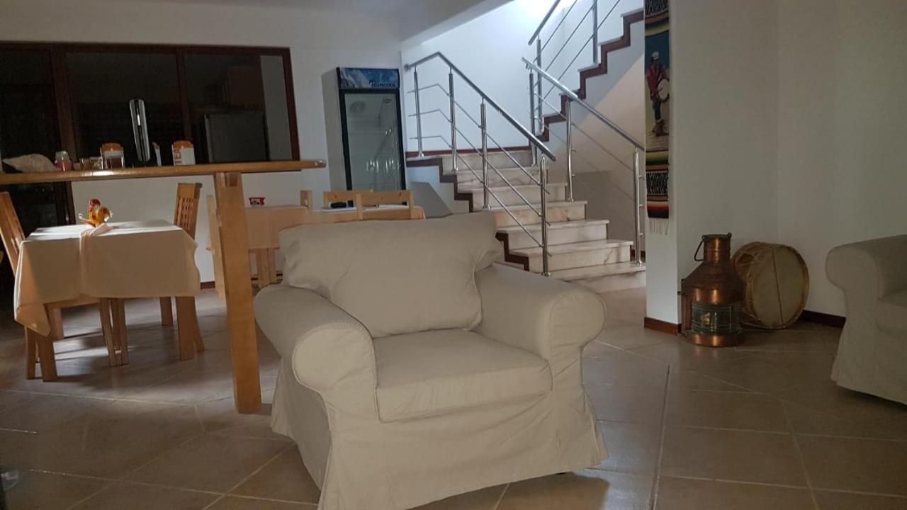 Residencial Lela D'Fermina Hotel Pombas Ngoại thất bức ảnh